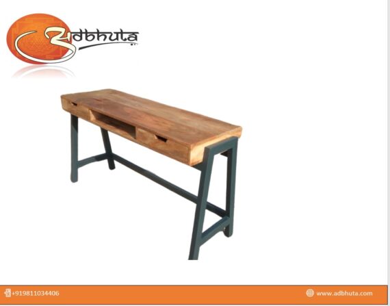 Scholars Desk