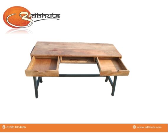 Scholars desk 2